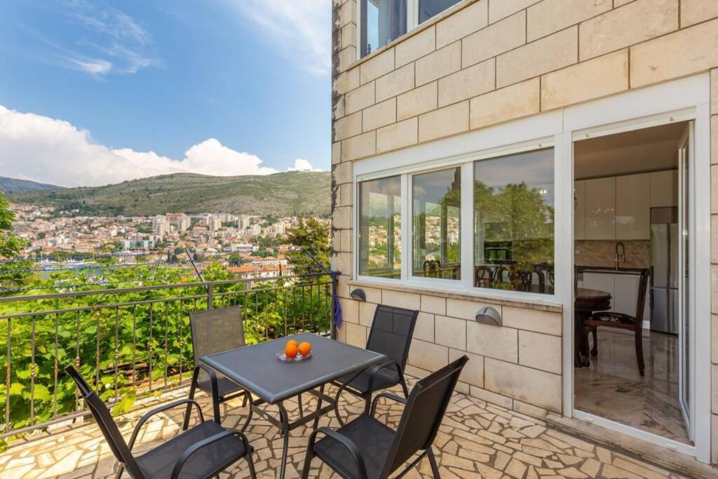 Apartment Art Delux **** Дубровник Экстерьер фото